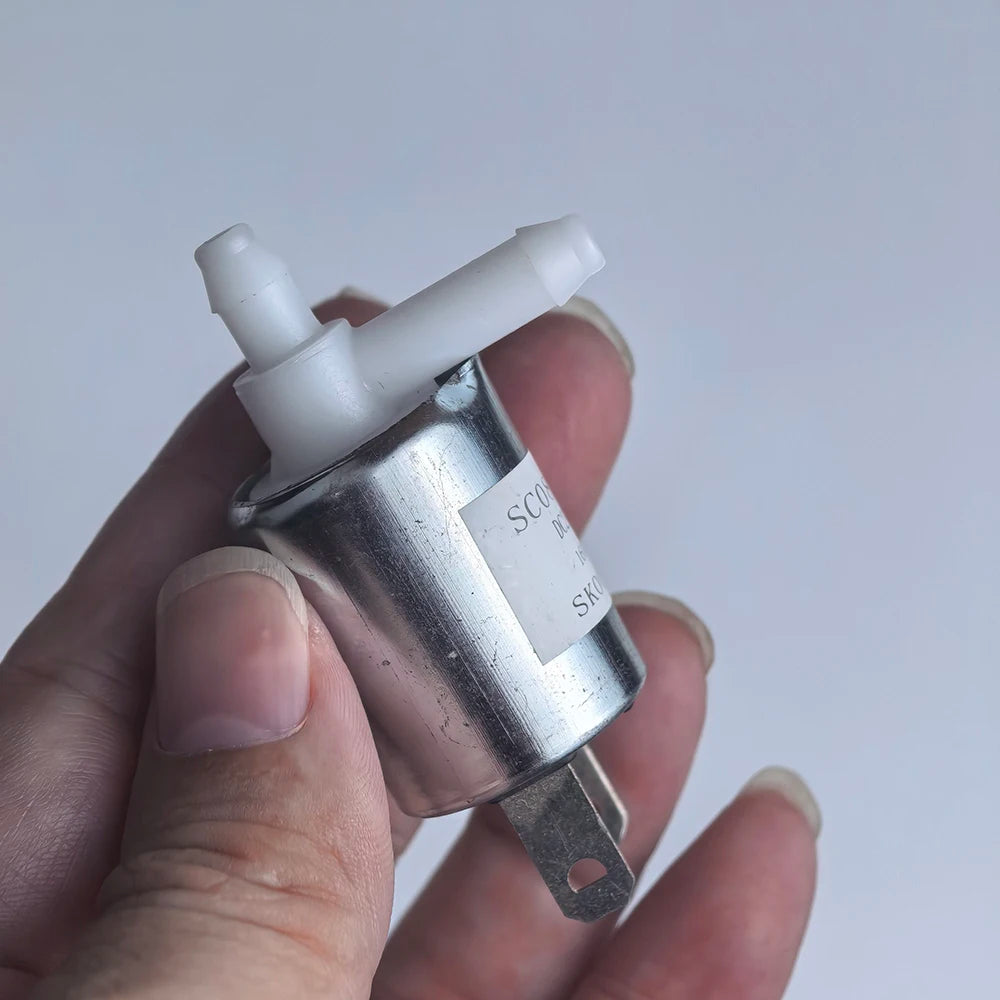 SKOOCOM SC0829GW DC 24V Small Electric Solenoid Valve Normally Closed Liquid Water Valve for Coffee Machine/water Dispenser